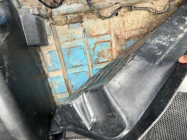 VAZ (LADA): Lada 2107 sedan Masin ela veziyetedii.Her gun surulur.Mator 03 yag — 11