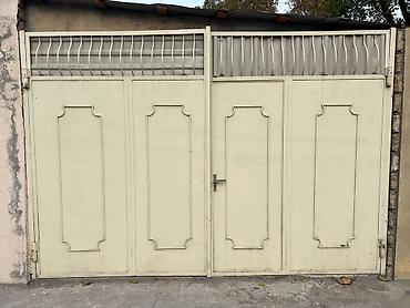 Ворота и комплектующие: Б/у Железо Дворовые ворота, Распашные, Механические, С дверью, цвет - Бежевый, Нет кредита, Самовывоз — 1