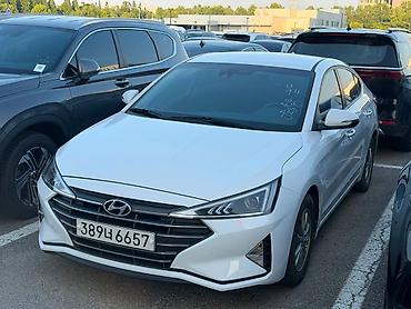 Hyundai Avante: 2019 г., Седан