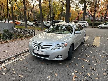 Toyota: Toyota Camry: 2010 г., 2.5 л, Автомат, Бензин, Седан — 2