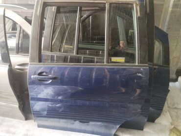 некстя 2: Дверь NISSAN LIBERTY PM12 2.0 1999 задн. лев. (б/у)
