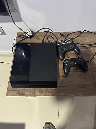 ps4 proşifka: 2eded Sony PlayStation 4 oyun konsolu seti 2eded divan 2eded pufik — 2