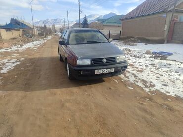 Volkswagen: Volkswagen Vento: 1993 г., Механика, Бензин, Седан — 4
