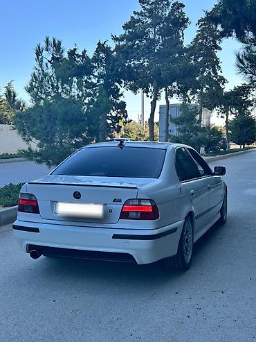 BMW: BMW 5 series: 2.2 l | 2001 il Sedan — 6