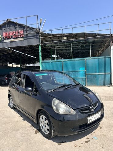 меняю дом на авто: Honda Fit: 2002 г., 1.3 л, Вариатор, Бензин, Хетчбек