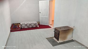дом с баней: 4 комнаты, 65 м², 6 соток, Холодная вода — 4