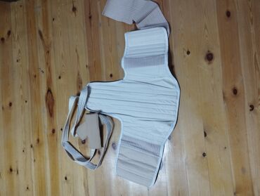 Bandajlar, korsetlər, korrektorlar: Bel üçün korset, 8sümüklü.xüsusi olaraq elastik materialdan