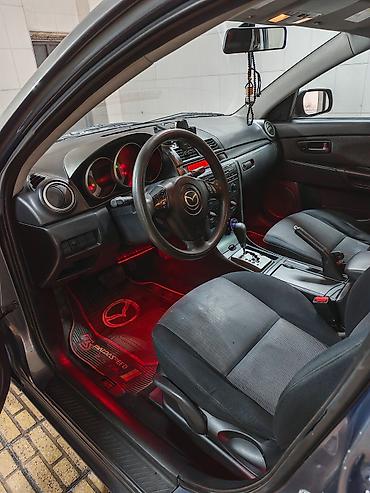 Mazda: Mazda 3 sedan - Kuzov: sedan, tünd-boz rəng - Mühərrik: benzin (detal — 9