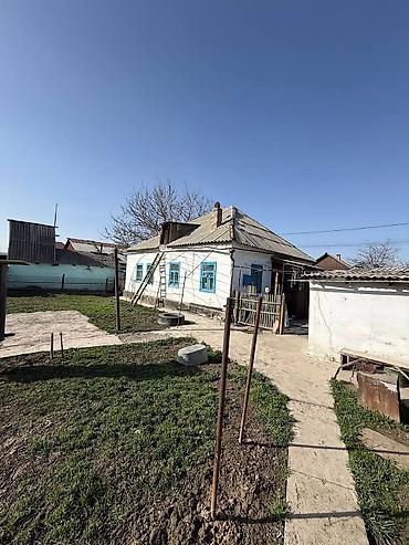 Продажа коттеджей и домов: Продается дом с участком в районе 110-й квартал Ориентир: мкр Достук — 8