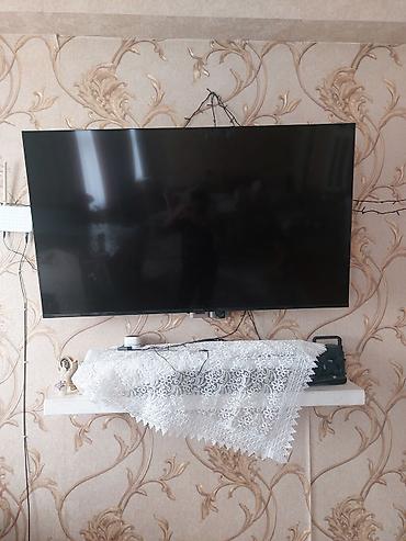 işlənmiş tv: Divar üçün TV asqısı – dönən və maili mexanizmli - Universal VESA — 1
