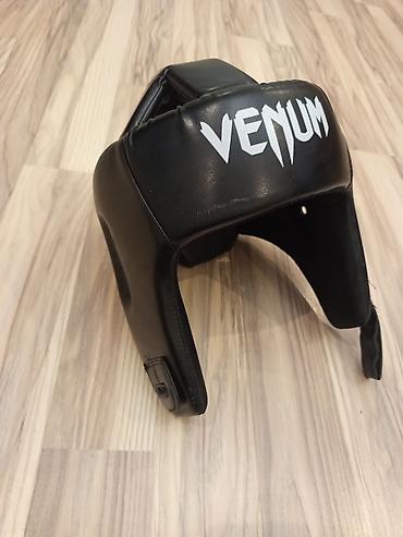 bakı bonu: Venum boks/kikboks üçün baş qoruyucusu . Az istifadə olunub - Rəng — 1