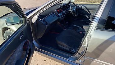 1999: Honda Accord: 1999 г., 2 л, Автомат, Бензин, Седан — 6