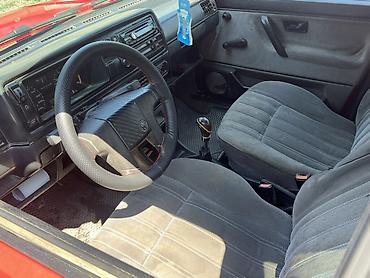 wolk: Volkswagen Jetta: 1991 г., 1.8 л, Механика, Бензин, Седан — 10