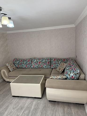 peyğənbər çiçəyi: Künc divan dəsti və pouf/çoxfunksiyalı masa - Künc forması: L-tip — 3