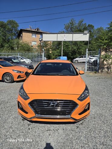 хундай i30: Hyundai Sonata: 2019 г., 2 л, Типтроник, Газ, Седан