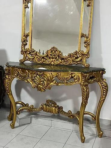 drvena: Konzola sa ogledalom (zeleni mermer) 🪞✨ Dobro stanje. 🏠 Širina 155 — 3