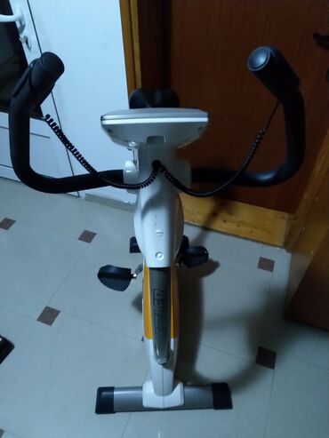 Sobni bicikli: Sobni bicikl Kettler sa kompjuterom i merenjem pulsa - Brend/model — 7