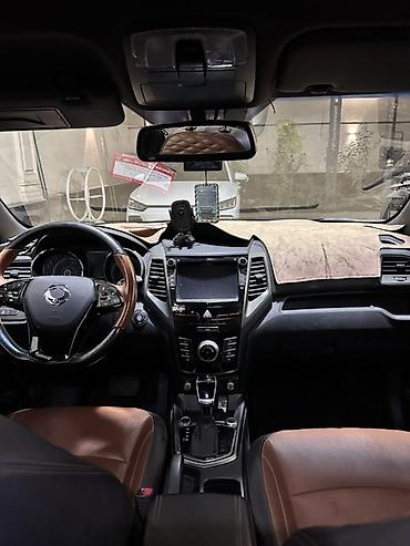 Ssangyong: Ssangyong Tivoli: 2019 г., 1.5 л, Автомат, Бензин, Кроссовер — 6