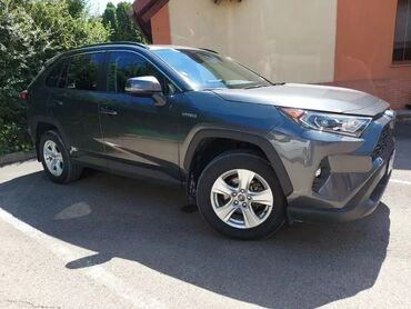 таёта кровн: Toyota RAV4: 2021 г., 2.5 л, Вариатор, Гибрид, Кроссовер