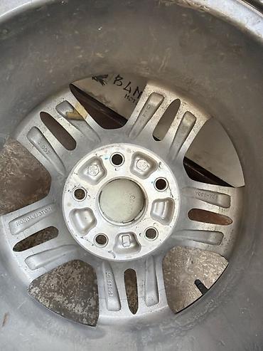d 110: Колесо летнее R15 / 215 / 80, разболтовка 5x114.3, вылет ET50, литой — 9