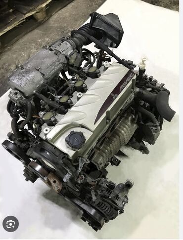 Двигатели, моторы и ГБЦ: Бензиновый мотор Mitsubishi 2004 г., 2.4 л, Б/у, Оригинал, Япония