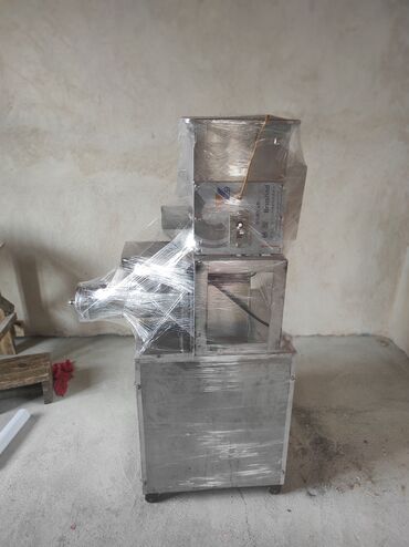 Другое оборудование для бизнеса: Продаётся машинка для изготовления макаронных изделий новый не — 6