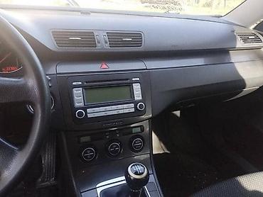 usb za auto: RADIO ZA VOLKSWAGEN PASSAT B6 | Fabricki radio za vw vozila — 1