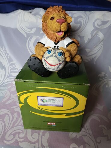 Ostali kućni dekor: Figura,sparkasa,nova Svetsko prvenstvo u fudbalu. Nemacka — 3