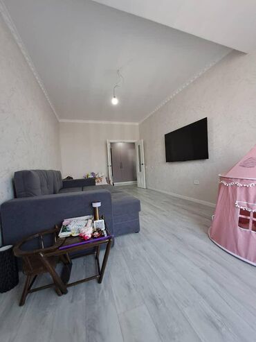 дом с мансардой: 2 комнаты, 48 м², Элитка, 14 этаж, Евроремонт