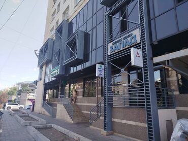 помещение под офис: Сдаю Офис, 500 м², В жилом комплексе, 1 линия