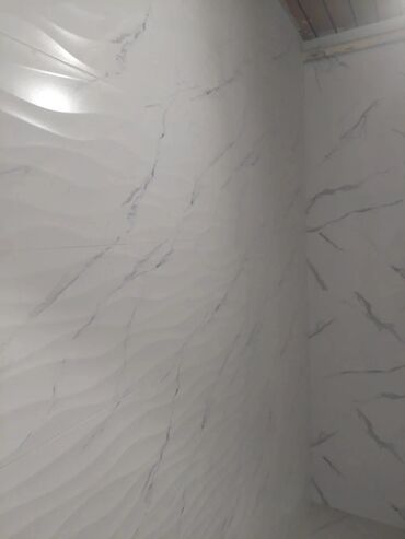 Укладка плитки: Подготовка стен для укладки, Подготовка стен для грунтовки, Резка плитки | Стеклянная плитка, Керамическая плитка, Керамогранитая плитка | Вертикальная укладка, Диагональная укладка, Горизонтальная укладка Больше 6 лет опыта — 8