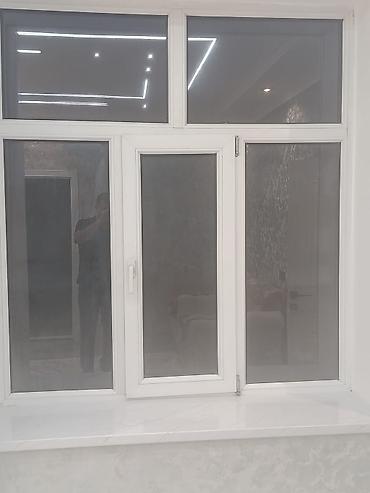 PVC pəncərə sistemi və daxili dekor paneli - Ağ rəngli, 3 bölməli PVC