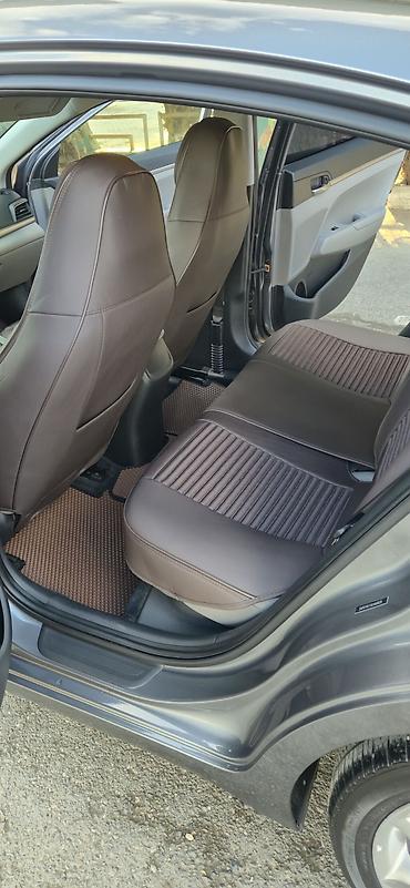 Hyundai: Hyundai Elantra: 2 l | 2019 il Sedan — 17