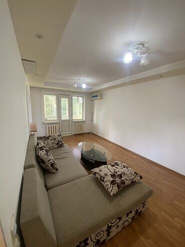 продажа квартир ленинский район: 3 комнаты, 58 м², 104 серия, 2 этаж, Старый ремонт