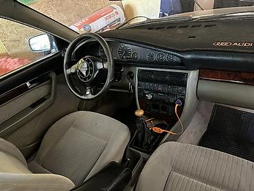 rd 1: Audi A6: 1997 г., 2.6 л, Механика, Бензин, Седан — 5