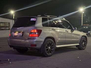 Mercedes-Benz: Mercedes-Benz GLK-class: 2009 г., 3.5 л, Автомат, Бензиновая, Кроссовер at lalafo.kg — 4 Mercedes-Benz: Mercedes-Benz GLK-class: 2009 г., 3.5 л, Автомат, Бензиновая, Кроссовер — 4