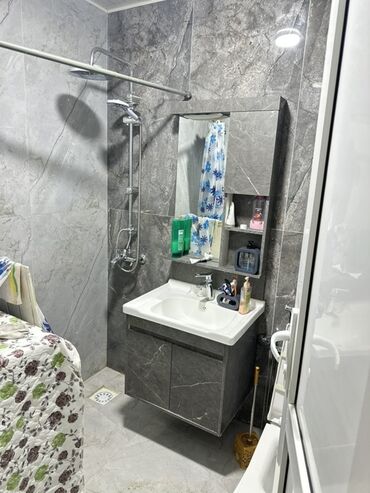 Mənzil kirayələyirəm: 2 otaqlı, 40 kv. m — 8