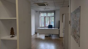 Digər kommersiya daşınmaz əmlakı: Yasamalda nerimanov heykəlinə yaxin yerləşən 6 otaqli ofis kurs — 20