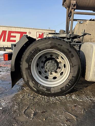 Тягачи: Тягач, DAF, 2002 г., Тентованный — 5