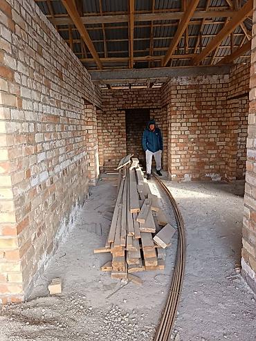 Продажа коттеджей и домов: Продается участок с недостроенным домом Район: Рухий Мурас-2, рядом с — 6