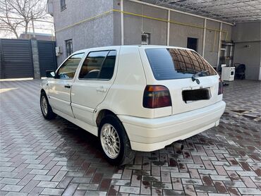 лобовое стекло гольф 4: Volkswagen Golf: 1993 г., 1.6 л, Механика, Бензин, Хэтчбэк