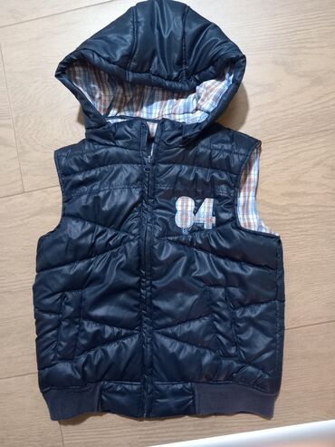 deciji prsluk zara: Puffer vest, 110-116 at lalafo.rs deciji prsluk zara: Puffer vest, 110-116