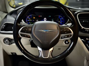 Chrysler: Chrysler Pacifica: 2021 г., 3.6 л, Автомат, Гибрид, Минивэн — 12