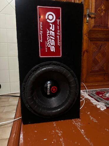 Mətbəx texnikası: Ofer və qutusu - Brend/model: REISS Audio, RX15D4 (üzərində qeyd