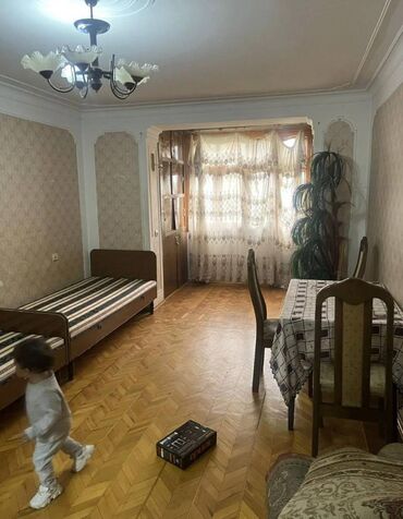 Uzunmüddətli kirayə evlər: 80 kv. m, 3 otaqlı -da lalafo.az — 6 Uzunmüddətli kirayə evlər: 80 kv. m, 3 otaqlı — 6