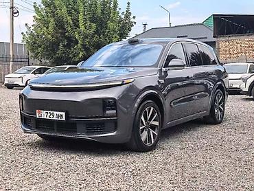 byd e9 1: Lixiang L8: 2023 г., 1.5 л, Автомат, Гибрид, Кроссовер — 2