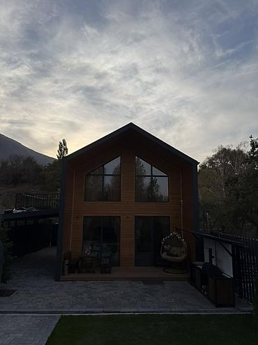 продаю дом бишкек сокулук: 🏡 ДАЧА У РЕКИ — село Арашан 🌿 Уютный барнхаус в 30 минутах от — 4