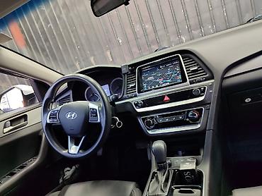 ру: Hyundai Sonata: 2021 г., 2 л, Автомат, Газ, Седан — 8