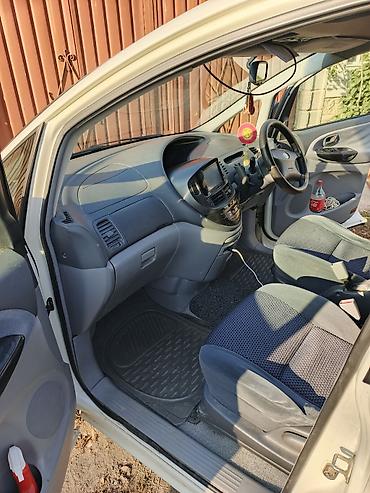 вентиляция решетка: Toyota Estima: 2002 г., 0.3 л, Автомат, Бензин, Минивэн — 6