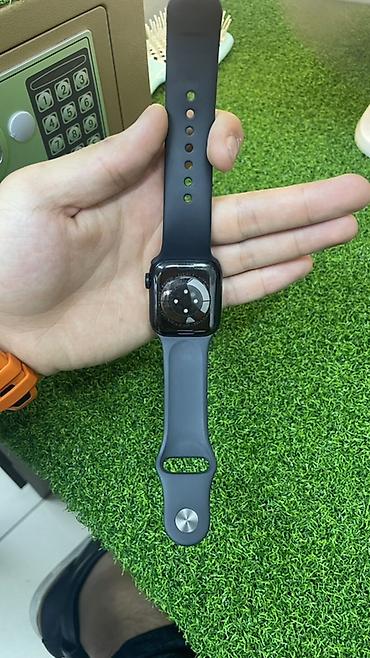 Apple Watch: Apple Watch Series 8 (GPS) - Размер корпуса: 41мм (алюминий, цвет — 4